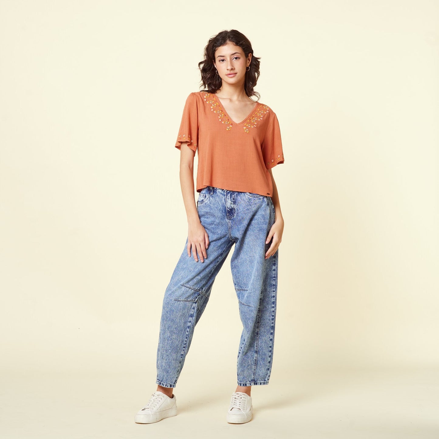 Blusa Enza Terracota