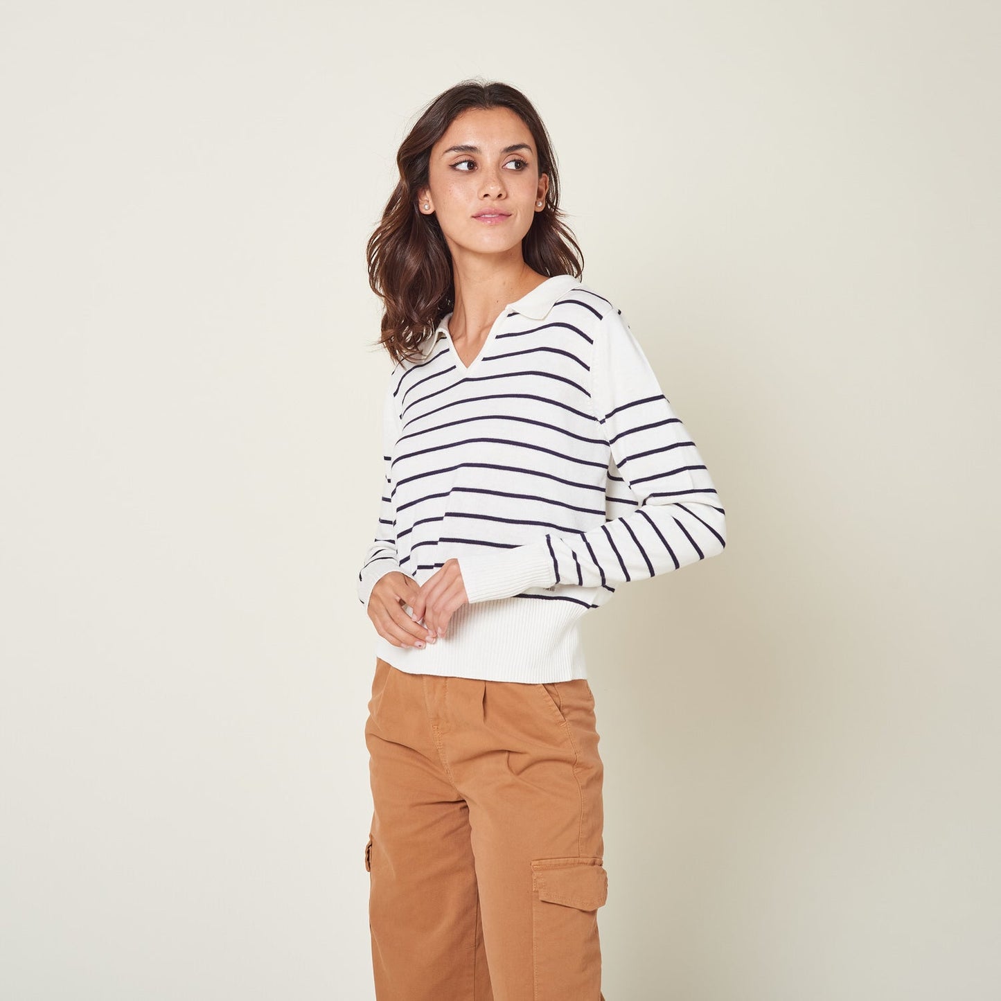 Chompa Preppy Hueso