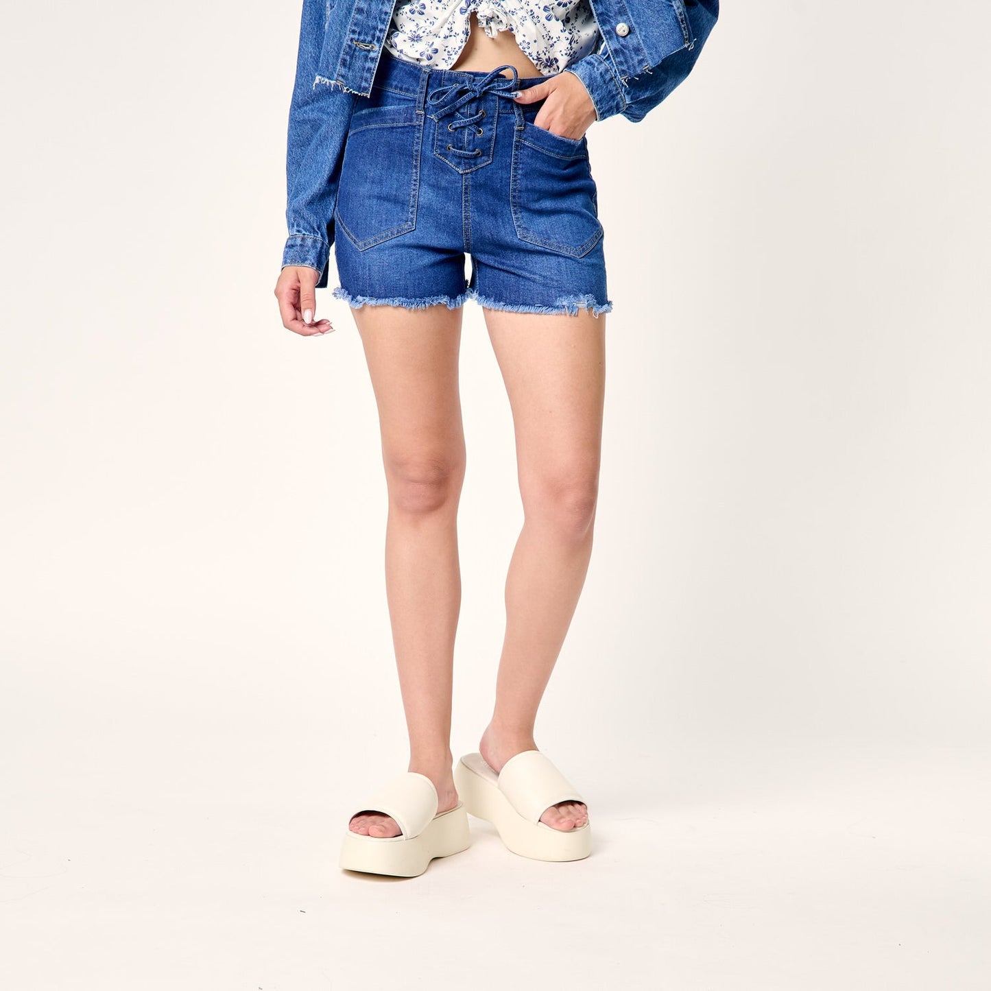 Short Gareta Azul